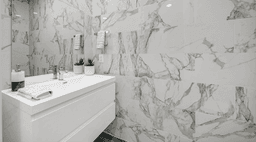 Hudson Heights - Full Bathroom